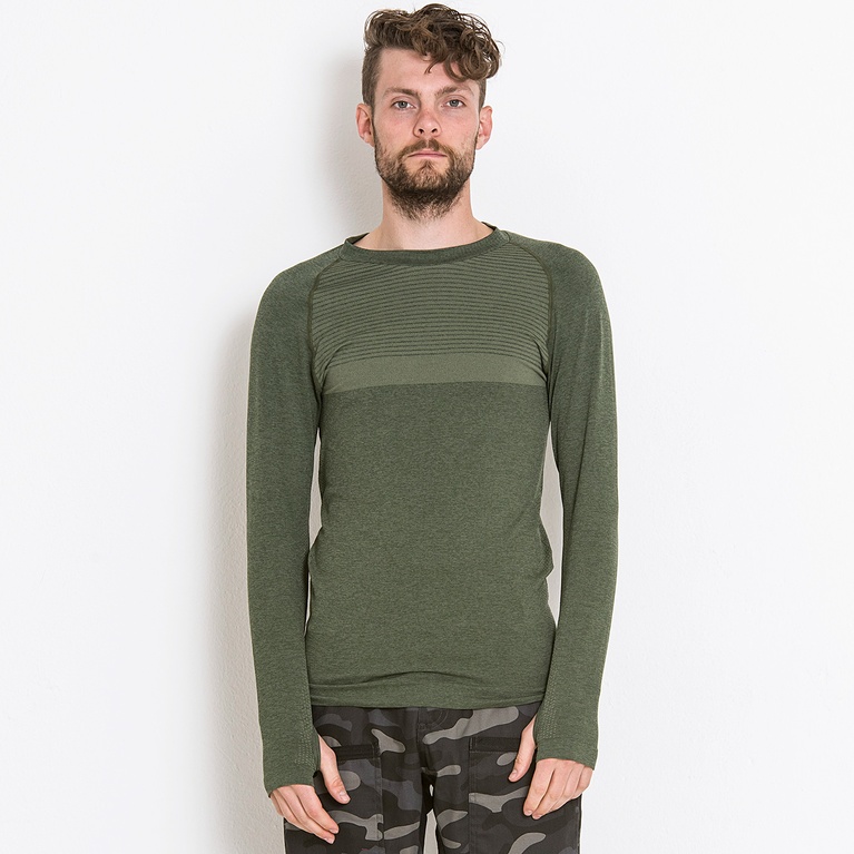 Seamless tank "narken" Seamless tank "narken"